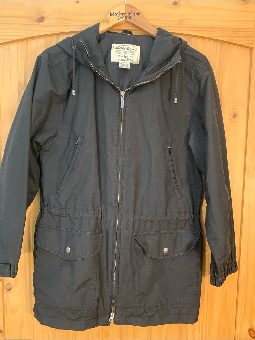 Vintage Eddie Bauer Women’s Small Petite Lines Hooded Outdoor Windbreaker Jacket